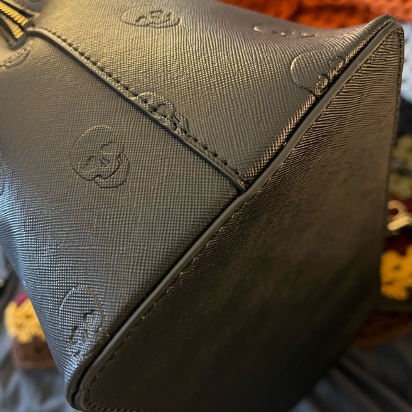 Betsey Johnson Skull Satchel Crossbody - Picture 6 of 6